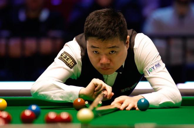 使他在球迷 使他在球迷