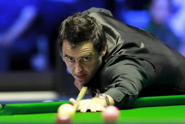 亚历克斯 亚历克斯