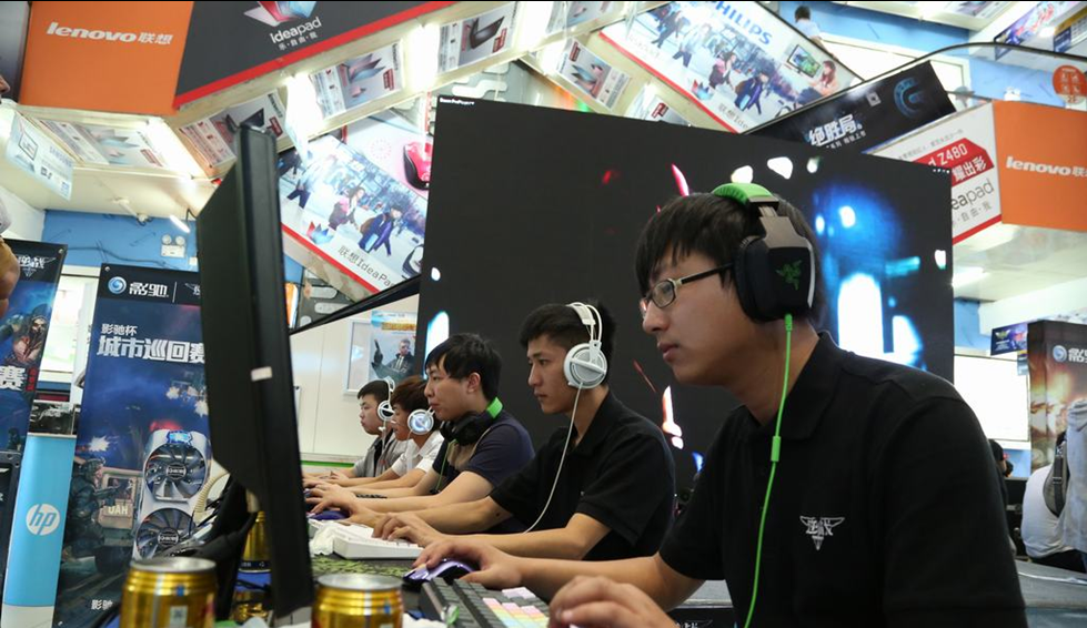 程与青训公 程与青训公