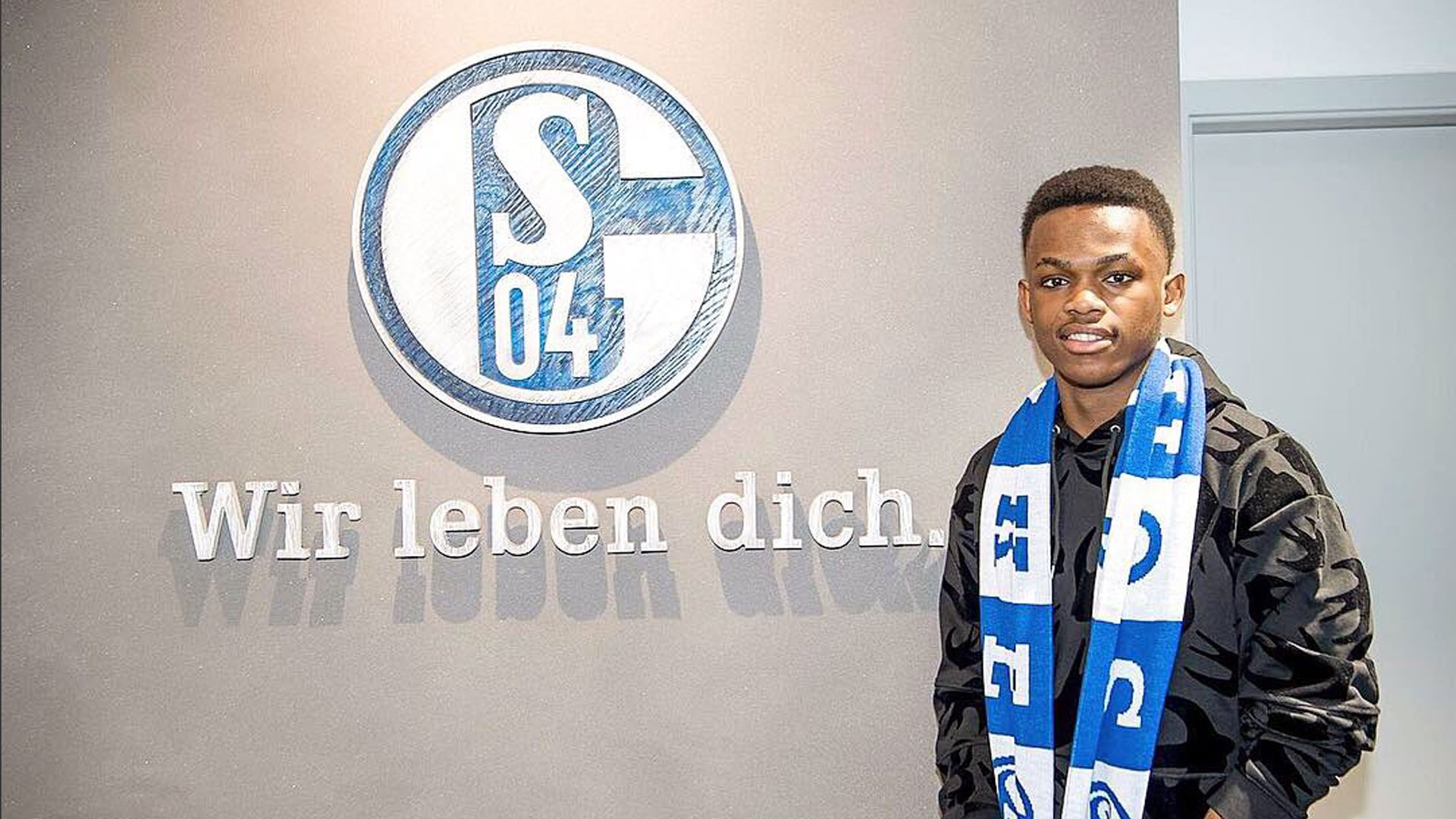 通过每周轮 通过每周轮